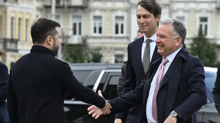 zelenski-witkoff-kushner-afp-000-c7gh4tv