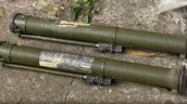 /ВИДЕО/ Тайник с гранатомётами и наркотики на сотни тысяч леев: полиция раскрыла детали обысков
