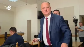 Прокуроры просят суд ужесточить обвинение Додона по делу "О кульке": защита запросила месяц для изучение материалов