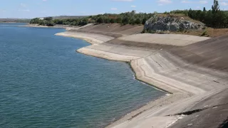 Criza hidrologică pe râul Prut: Debitul de apă din lacul de acumulare Costești–Stânca va fi redus și mai mult
