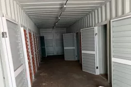 /ВИДЕО/ Ввозили без пошлин и продавали: в Молдове раскрыли контрабандную схему с морскими контейнерами
