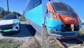 В Новоаненском районе поезд столкнулся с автомобилем: на переезде мог не сработать светофор