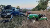 /FOTO/ Accident fatal la Rîșcani: Un șofer de minitractor a decedat, iar soția sa a ajuns la spital