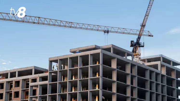 construcții