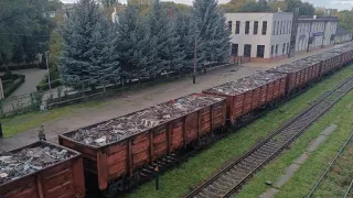 /VIDEO/ CFM reia transportul de fier vechi din România: Primele 26 de vagoane au ajuns în Moldova