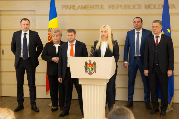 7ptkhr-2019-06-25-57-03_2vr3gl-2019-03-22-49-51_parlament