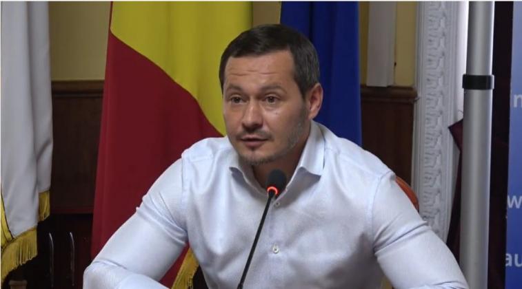 Captură video: Privesc