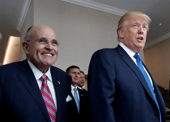 Президент США Дональд Трамп и его адвокат Рудольф Джулиани. Фото: nbcnews