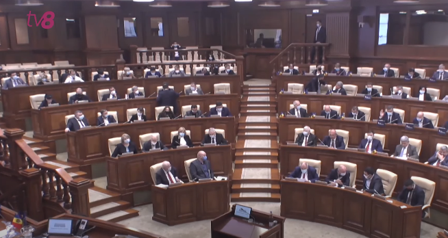 parlament-5