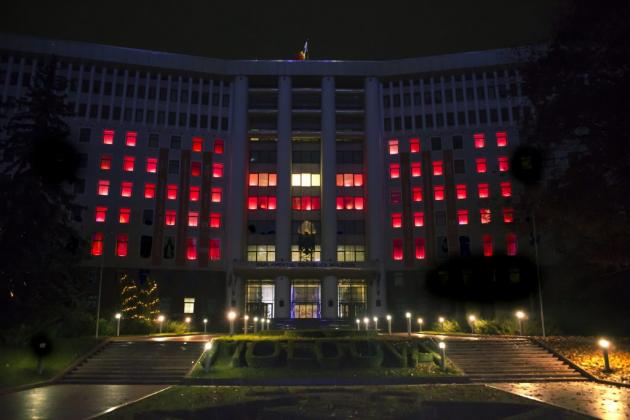 parlament_lumini-1024x683