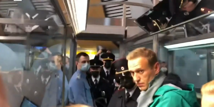 Кадр: Настоящее Время
