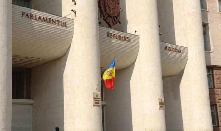parlament-6