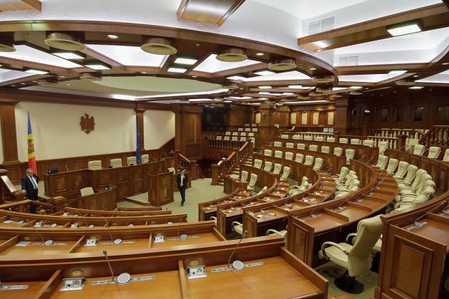 parliament-8472-1600large-1442337850