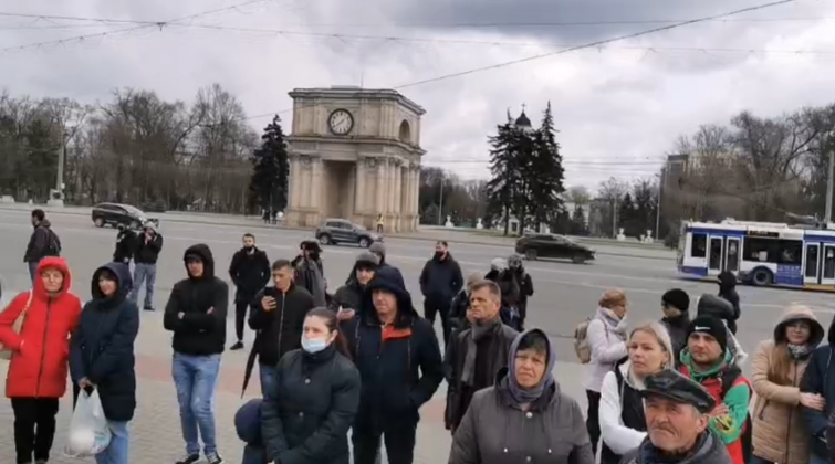 protest1-3