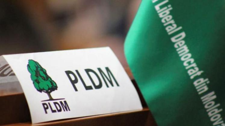 mai-multi-membri-din-conducerea-pldm-au-fost-demisi-din-functii-si-ar-putea-sa-renunte-la-carnetul-de-partid-55577-1553533680