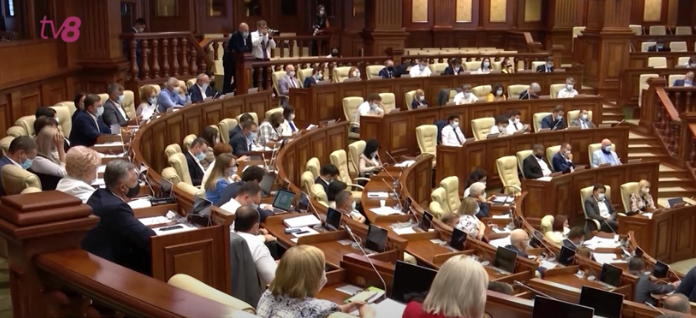 parlament3