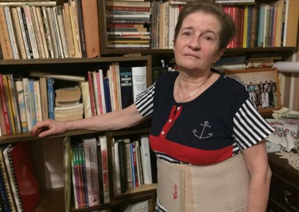 12319-sa-o-ajutam-pe-veronica-postolachi-profesoara-la-liceul-mircea-eliade
