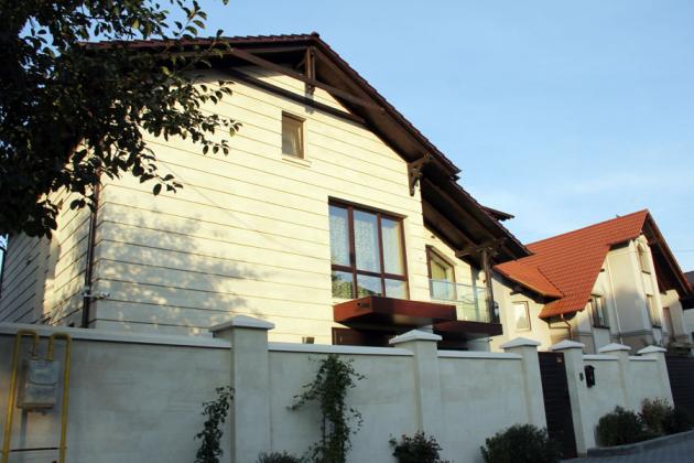 634-casa-moldovanu2