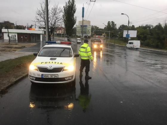 politie_ploaie