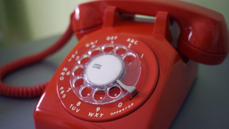 principalii-indicatori-ai-pietii-serviciilor-publice-de-telefonie-fixa-continua-sa-scada-22039