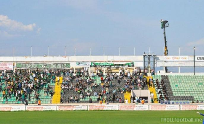 a-denizlispor-supporter-who-got-a-1-year-stadium-ban-rented
