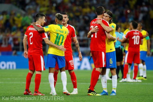 Soccer Football - World Cup - Group E - Serbia vs Brazil - Spartak Stadium, Moscow, Russia - June 27, 2018 Players shake hands after the match REUTERS/Kai Pfaffenbach