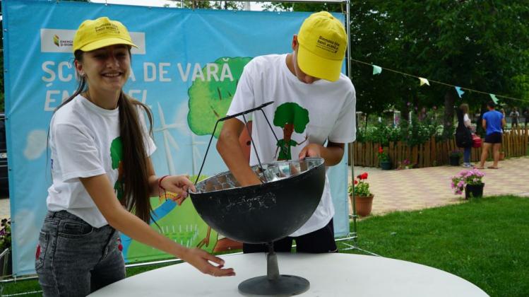 speranta-minciuna-si-maxim-galca