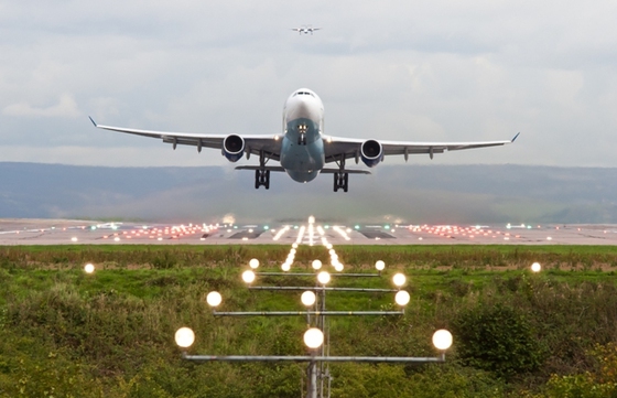 avion2764963-publimedia-shutterstock