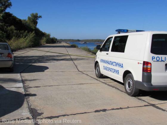 A police car parks near a crime scene where TV journalist Viktoria Marinova was murdered in Ruse, Bulgaria October 7, 2018. Picture taken October 7, 2018. Ruse Media/Bulphoto via Reuters THIS IMAGE HAS BEEN SUPPLIED BY A THIRD PARTY. BULGARIA OUT. NO COM