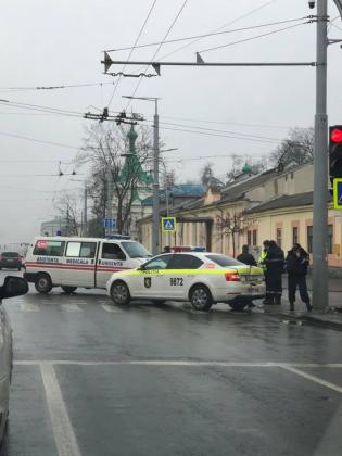 Foto: Facebook/Город без маршруток! Водители помогают пешеходам