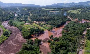 14-37-06-dam