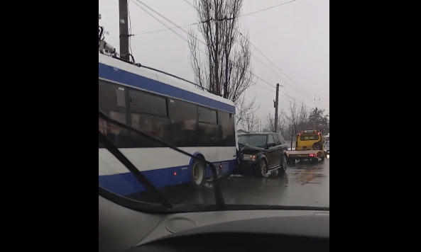 Video: facebook/ Denis Bas