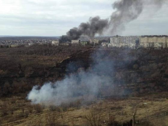 Foto: Facebook/Город без маршруток! Водители помогают пешеходам