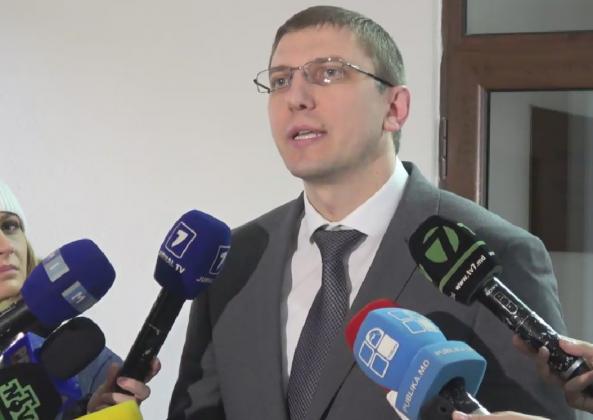 Captură video: Privesc
