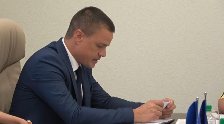 Captură video: Privesc