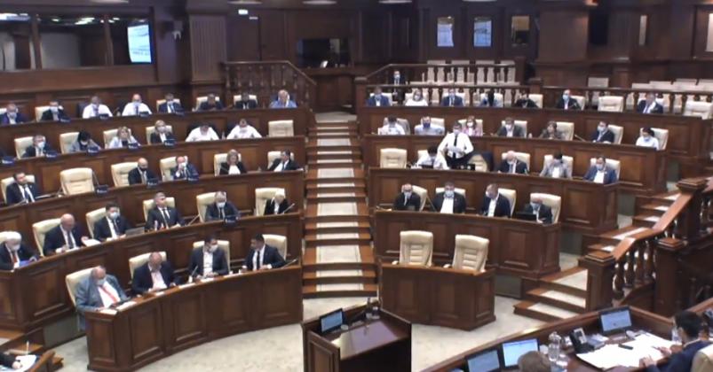 plenul-parlamentului