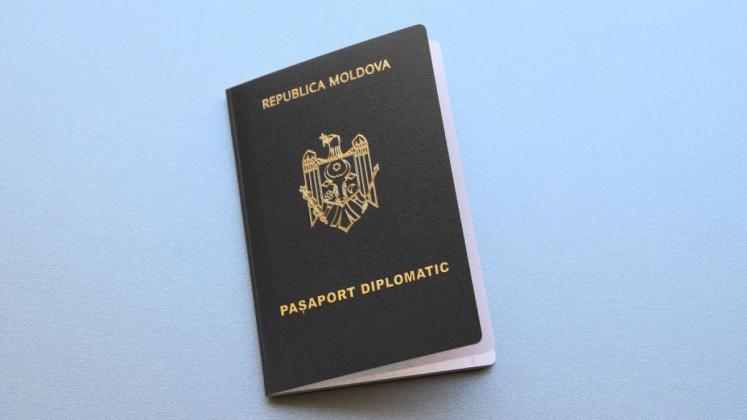 pasaport-diplomatic-2