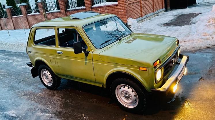 FOTO: auto