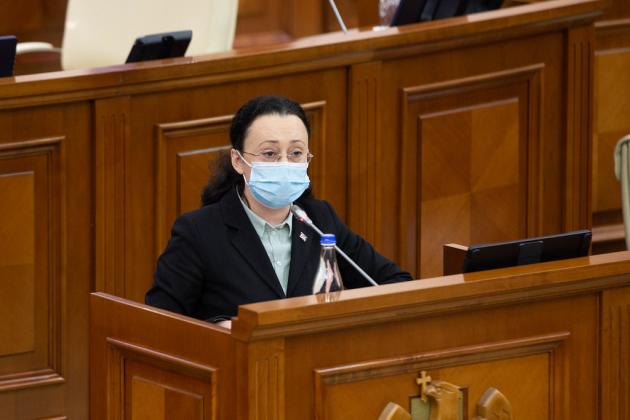 Sursa: multimedia.parlament