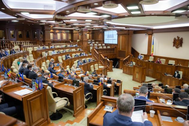 Sursa foto: multimedia.parlament