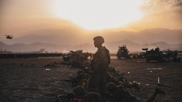 Soldații americani și cei aliați desfășoară misiuni de recuperare și evacuare a unor cetățeni americani precum și a colaboratorilor afgani. Foto: Profimedia Images