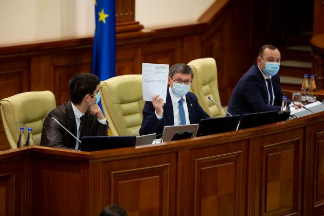 Sursa: multimedia.parlament