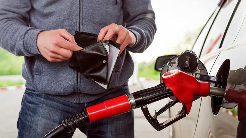 Дизель почти 23 лея, бензин подбирается к 25. Цены на топливо в Молдове продолжают расти
