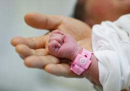 В Молдове начнут в обязательном порядке проверять слух у младенцев 