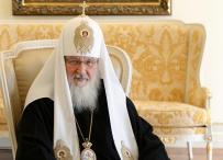 /VIDEO/ Momentul în care patriarhul Kiril a căzut în timpul unei slujbe. Explicația oficială: „Legile fizicii”