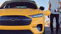 Ford se alătură apelului către UE de a vinde doar vehicule 100% electrice din 2035