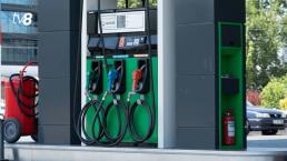 Бензин и дизельное топливо снова стали дешевле
