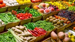 Prețuri mai mici la produsele agricole: Cele vegetale s-au ieftinit cu circa 26,5%