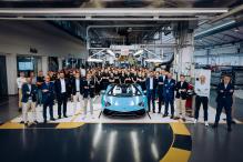 Gata, a fost asamblat ultimul Lamborghini Aventador! Cam câte vor exista pe tot globul
