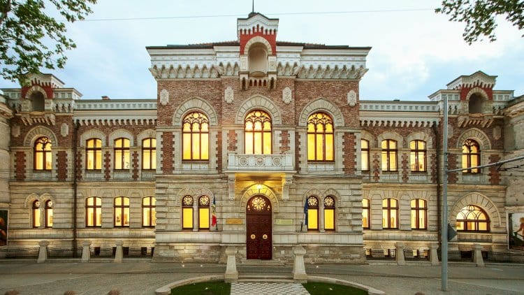 Muzeul Național de Artă al Moldovei a împlinit 83 de ani de la înființare. Istoria instituției
